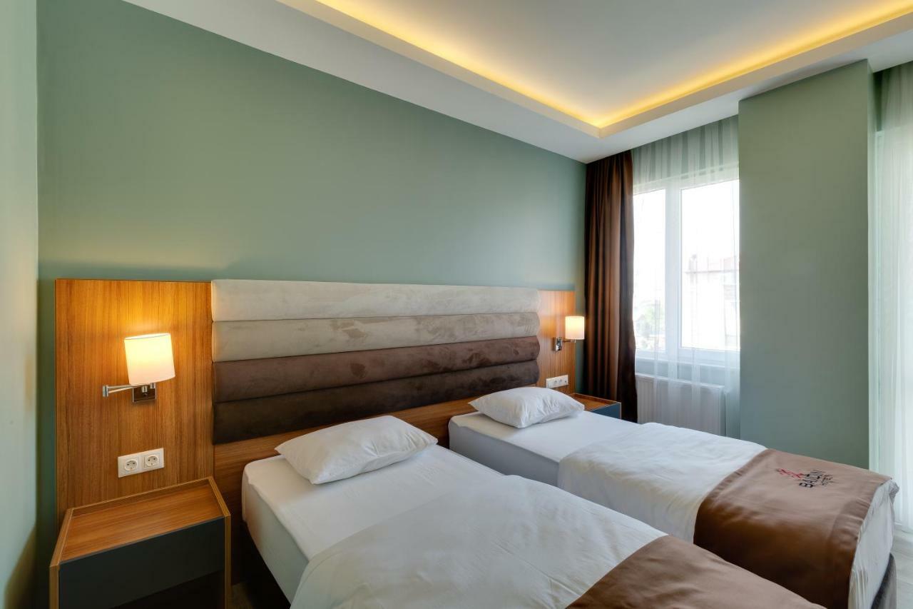 City Hotel Batumi Eksteriør billede
