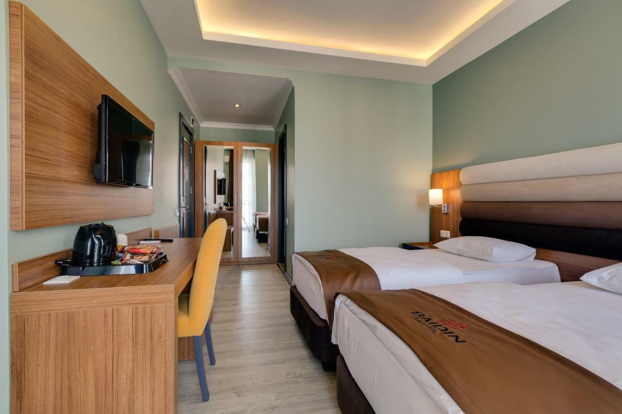 City Hotel Batumi Eksteriør billede