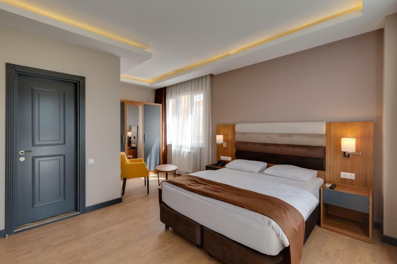 City Hotel Batumi Eksteriør billede