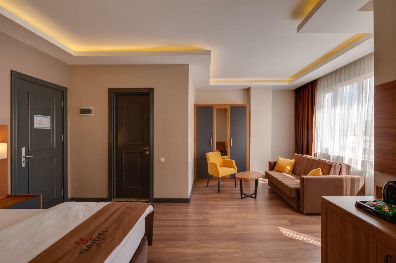 City Hotel Batumi Eksteriør billede