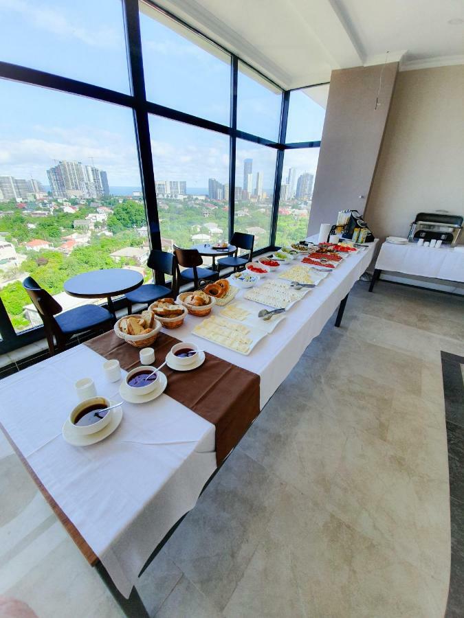 City Hotel Batumi Eksteriør billede